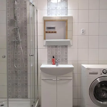 Apartament W Centrum Wlenia דירה *
